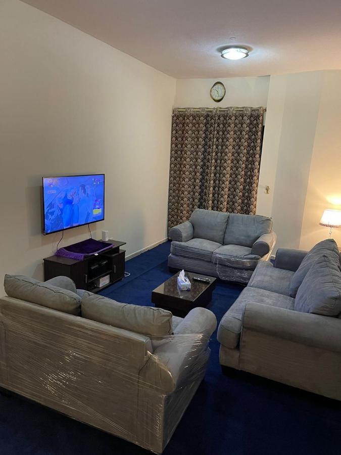 Kaya Hostel Dubai Esterno foto