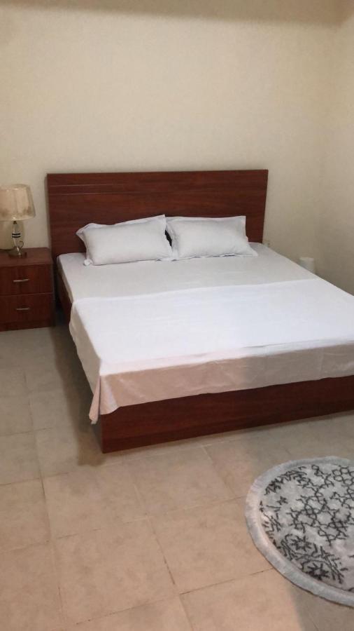 Kaya Hostel Dubai Esterno foto