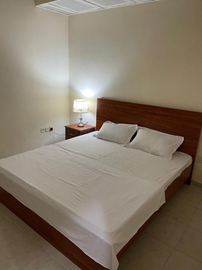 Kaya Hostel Dubai Esterno foto