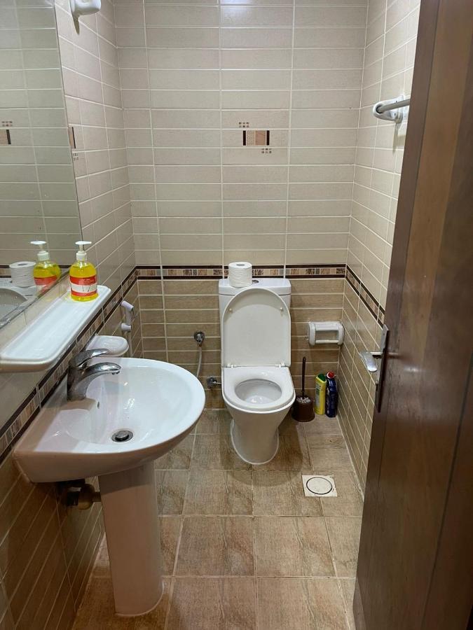Kaya Hostel Dubai Esterno foto