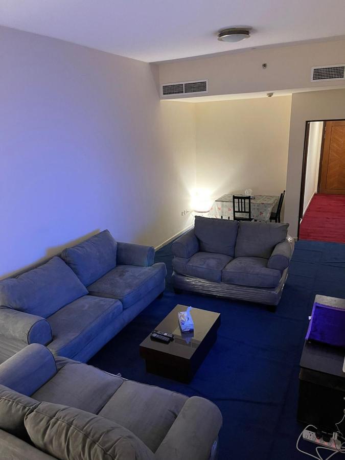Kaya Hostel Dubai Esterno foto