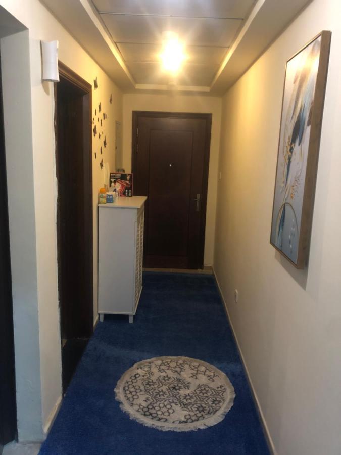 Kaya Hostel Dubai Esterno foto